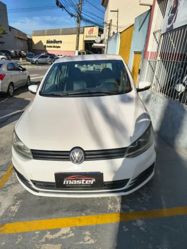 Volkswagen Fox Trendline 1.0 Flex 8V 5P 2015