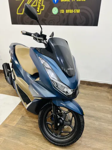 PCX 160 DLX ABS 2024
