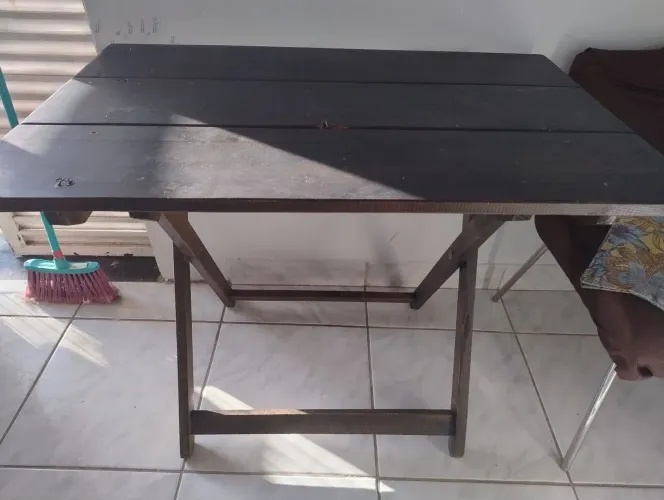 Mesa dobrável