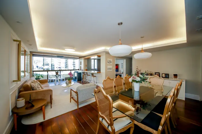 3 quartos com mais de 200 m² para venda