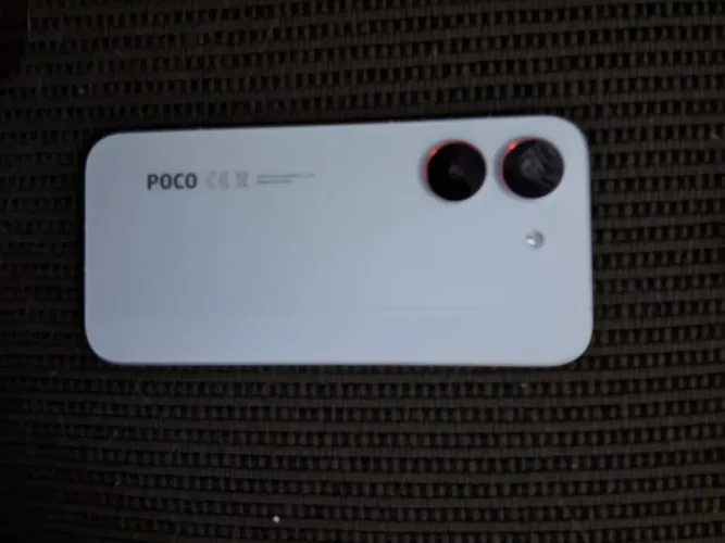 Poco X8 pro um mês de uso, motivo da venda é por que quero iPhone