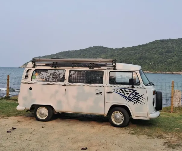 Volkswagen Kombi Standard/ Luxo/ Serie Prata 2003