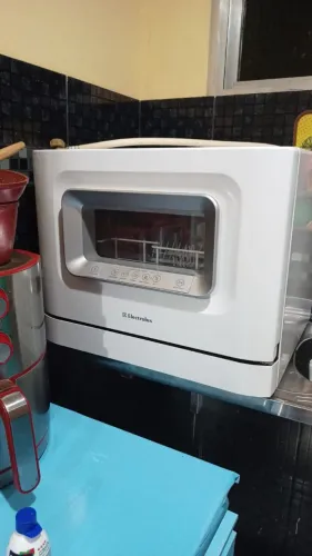 Máquina de lavar louça Eletrolux