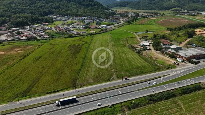 Terreno à venda no bairro Avaí - Guaramirim/SC