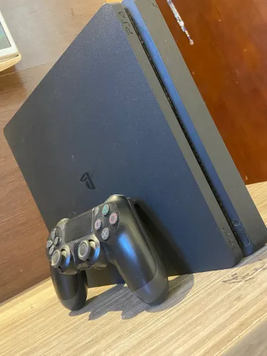 Ps4 slim