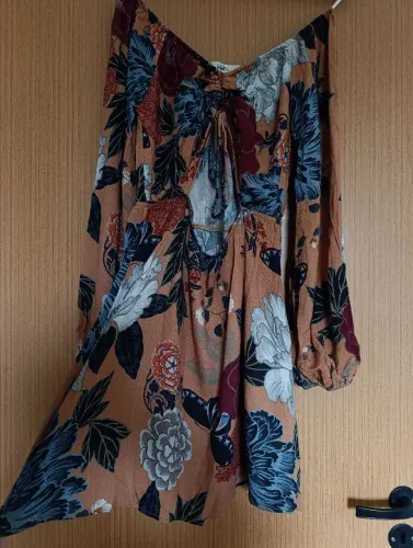 Vestido de manga comprida