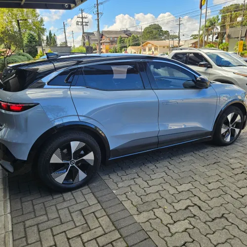 Renault Megane E-tech (elétrico) 2024