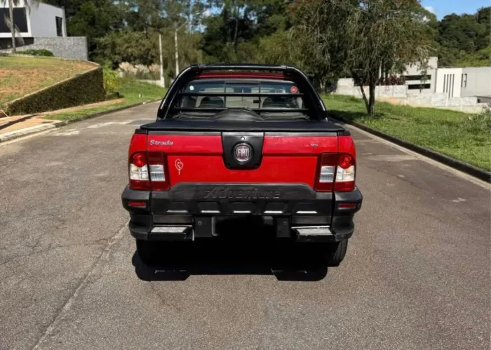 Fiat Strada Working Hard 1.4 Fire Flex 8V CD 2015
