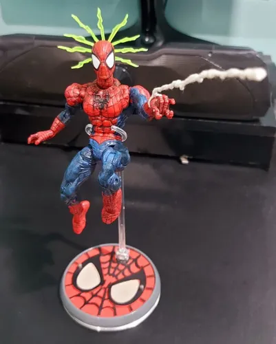 Figura Spider-man Toy Biz Custom Head Mafex