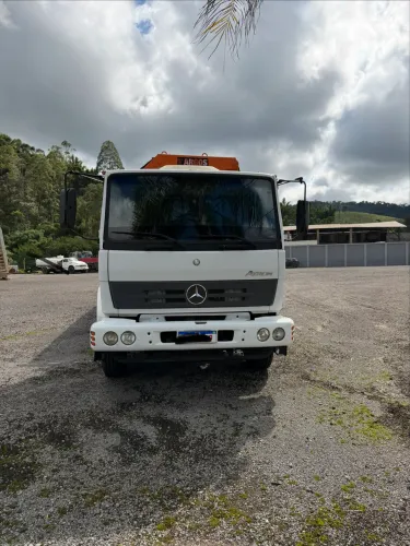 Caminhão Munck Único Dono 