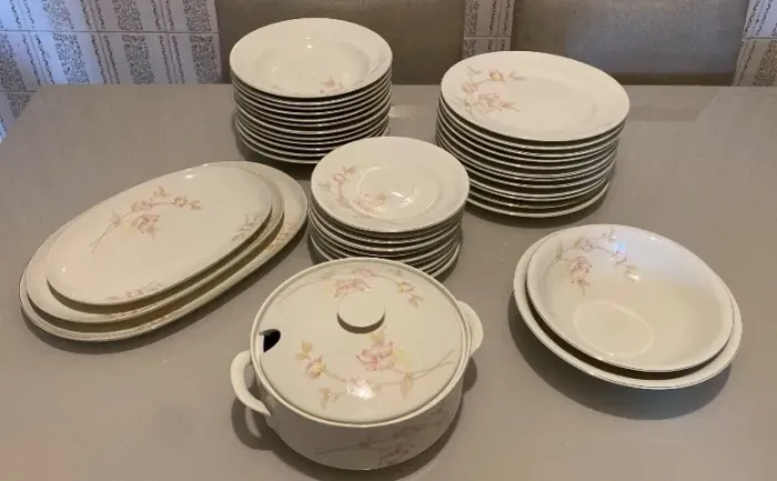 Aparelho de Jantar Schmidt Ivory China - 40 Peças