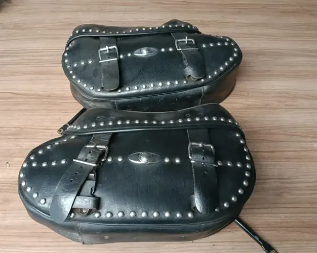 Alforge Latreal para Harley-Davidson.