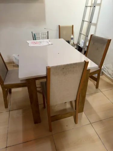 Mesa 4 cadeira 