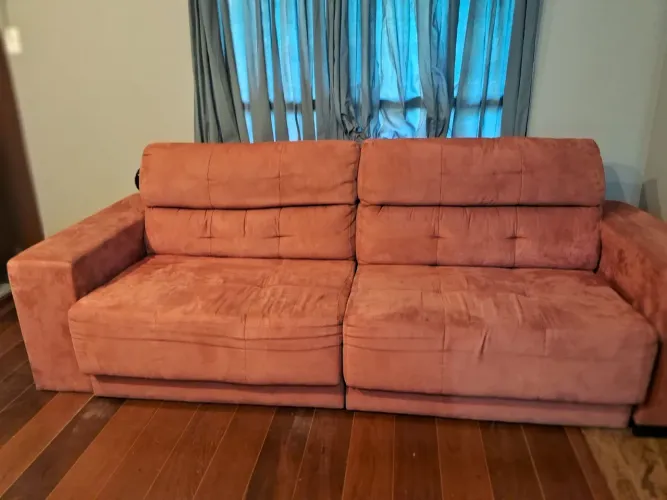 SOFA RETRATIL 4 LUGARES