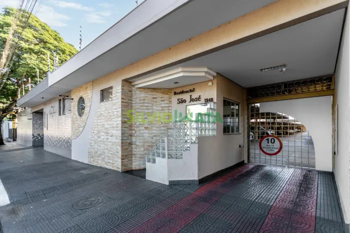 EXCELENTE APARTAMENTO DE 03 QUARTOS PARA MORAR NA ZONA 03.