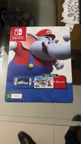 Vendo Nintendo switch oled lacrado
