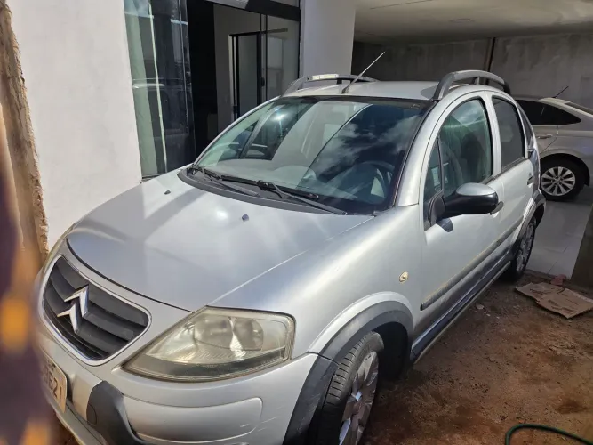 Citroen C3 XTR 1.4 Flex 8V 5P 2009