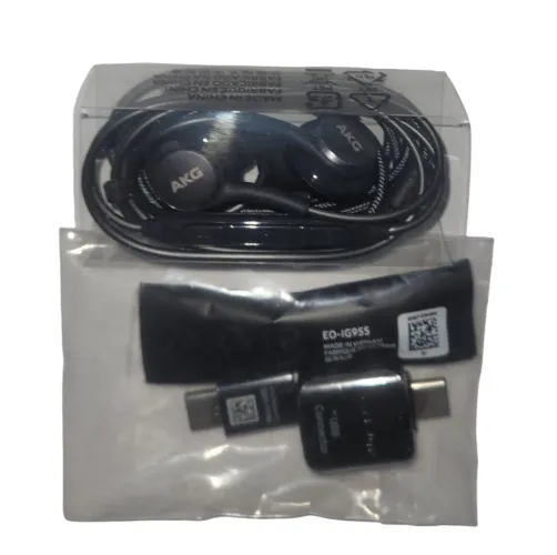 Fone de ouvido celular samsung S9 + conector USB