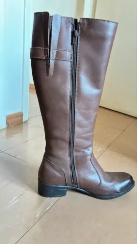 Bota Couro Montaria 38