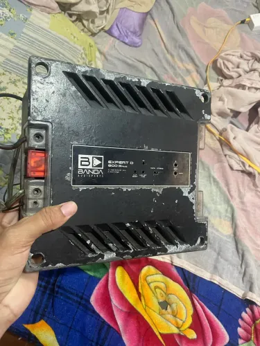 Potência banda d 800Rms pura de 2 canal funcionando perfeitamente aceito cartão com acré