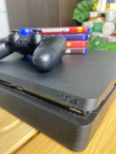 PS4 Slim Completo + Jogos Originais + Case | Muito conservado