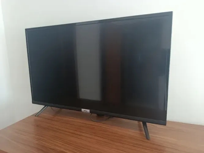 TV 32' TCL ANDROID