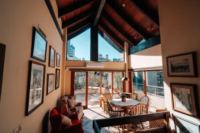 COBERTURA Duplex a venda com 425m², com 4 quartos junto ENCOL, na Bela Vista - Porto Alegr