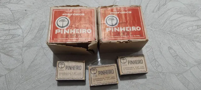 Caixas de fósforos antigas