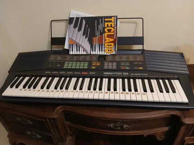 Teclado yamaha