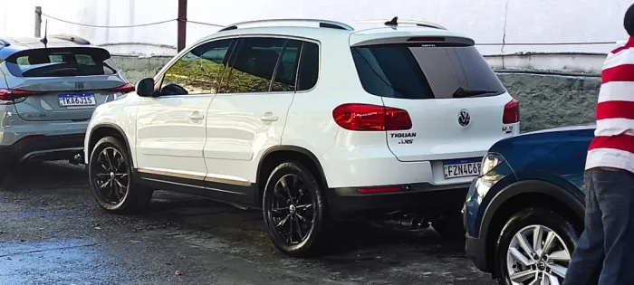 Volkswagen Tiguan 2.0 TSI 16V 200cv Tiptronic 5P 2015