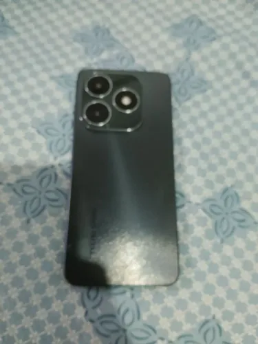 Celular tecno spark 20