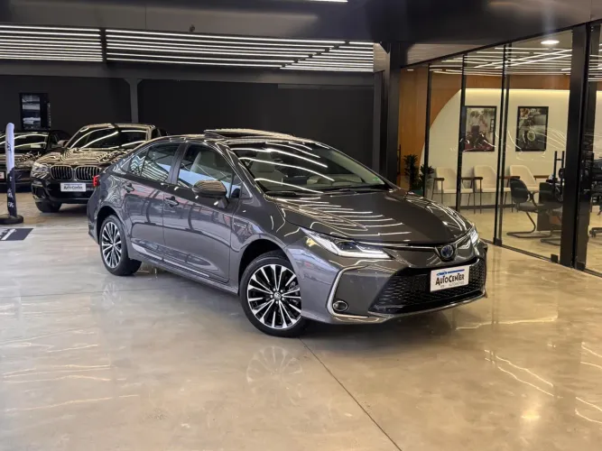 Toyota Corolla Altis Prem. Hybrid 1.8 Flex AUT 2024