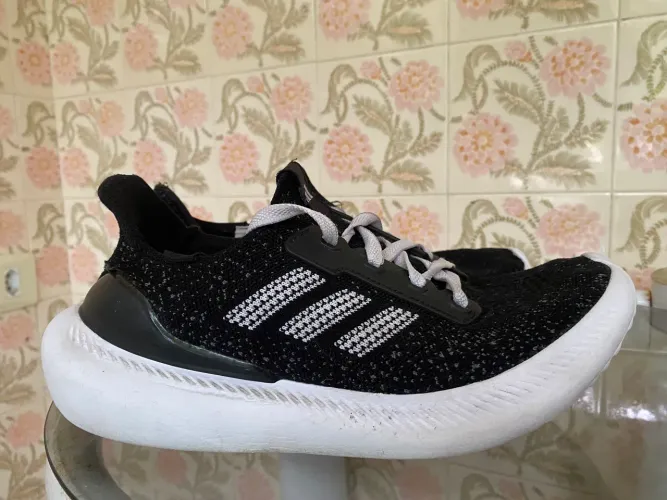 Tênis adidas original 