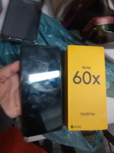 Celular realme 128 gigas novo