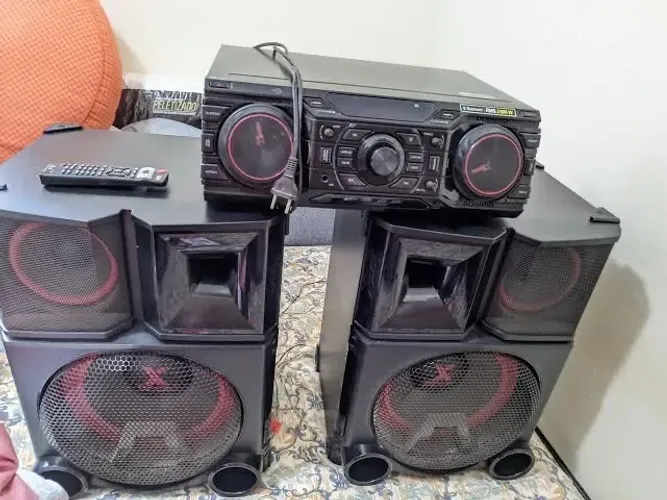 Mini System LG XBoom 2600W RMS