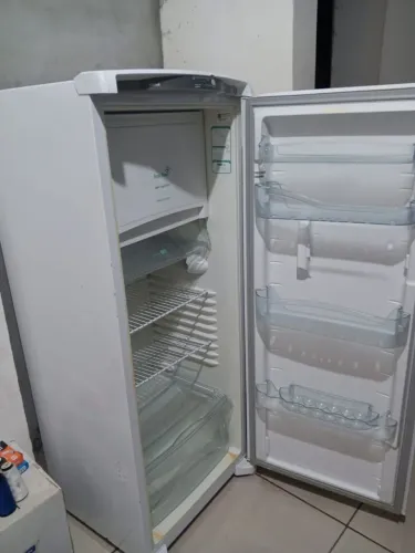 Geladeira Consul