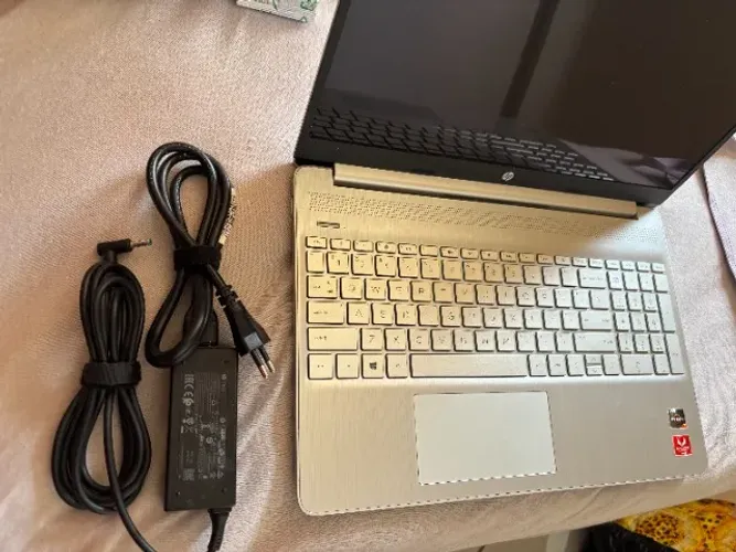 Notebook HP Ryzen 7 | 16GB RAM | SSD | Windows 11