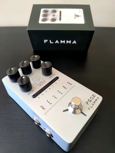 Pedal Reverb Flamma
