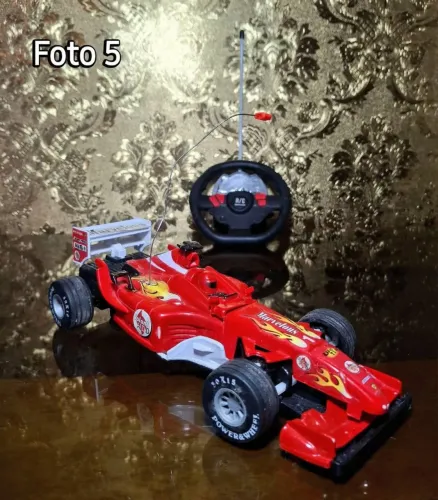 Carrinho de Fórmula 1 de controle remoto