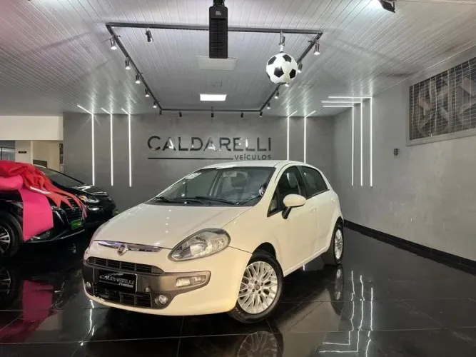 Fiat Punto Essence 1.6 Flex 16V 5P 2013