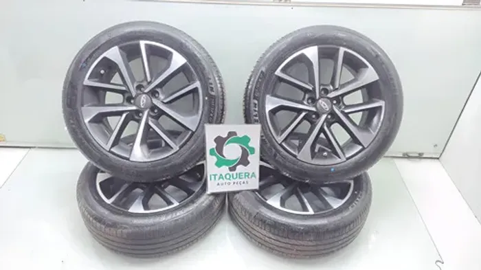 Jogo Roda Com Pneu 205/50 R17 Chery Arrizo 5 Ano 2019 2020 Cinza