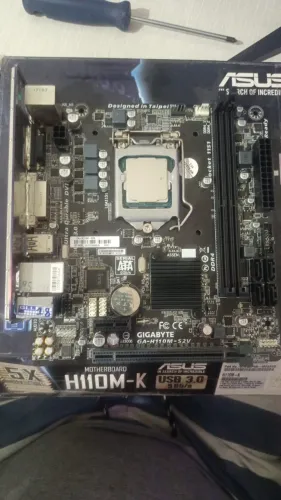 Placa mãe Gigabite H110 DDR4 + i5 7400 7°gen 3,00gz (Funcionando muito bem) 