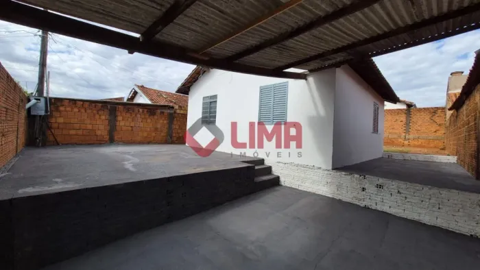 Casa para aluguel com 50 m² e 2 quartos em Residencial Nova Bauru, Bauru - SP
