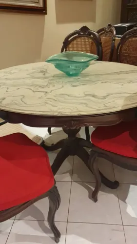 Mesa antiga rara de mármore 