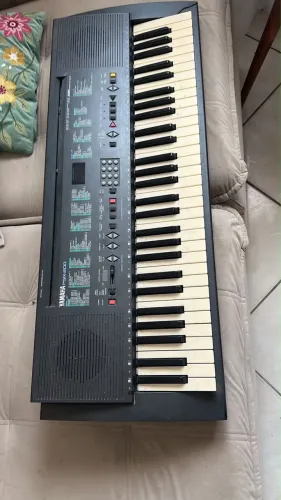 Teclado Yamaha PSR-200