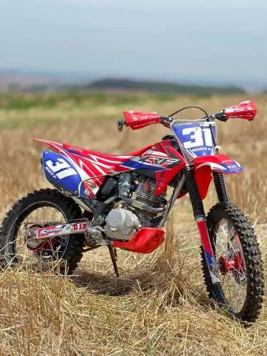 Crf 230