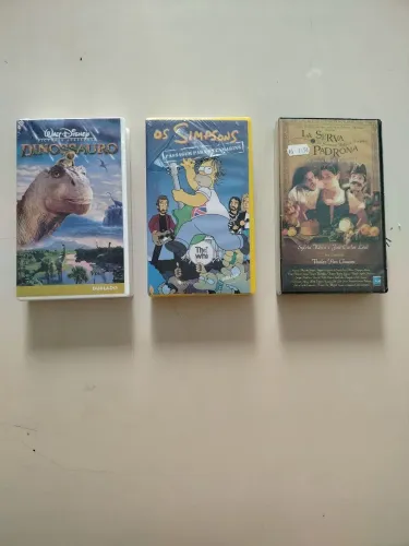 Filmes em VHS novo lacrado para colecionador 50 reais cada 