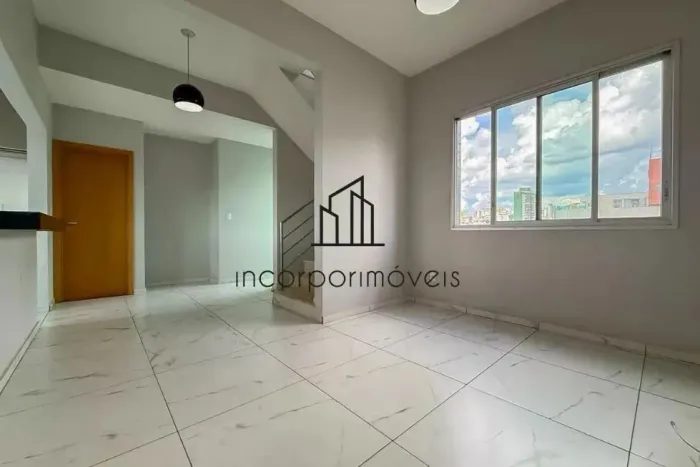 Cobertura à venda, 3 quartos, 1 suíte, 2 vagas, Buritis - Belo Horizonte/MG