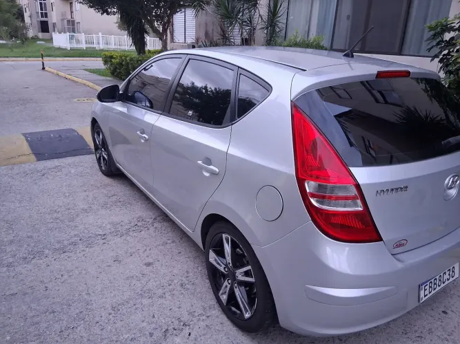 Hyundai I30 2.0 16V 145cv 5P Aut. 2010