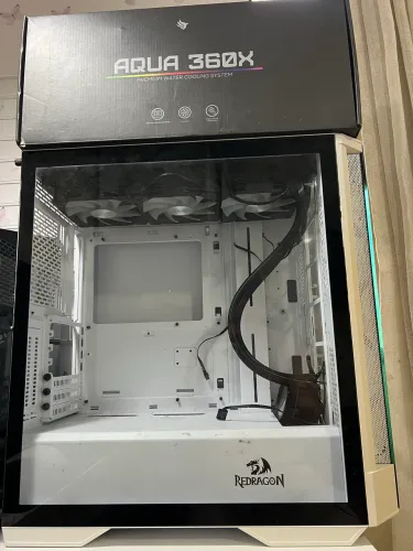 Gabinete Reddragon + WATER COOLER 360mm